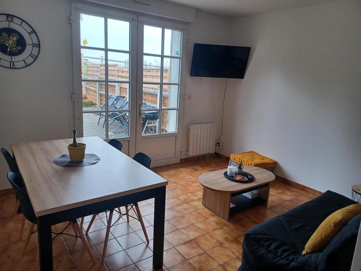 Maison Chaleureuse Avec Terrasse Et Vue Baie Avranches Bagian luar foto